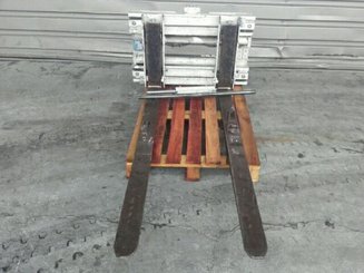 Écarteur de fourches FEM classe 2