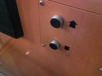 Préparateur de commandes à nacelle élevable OMG 602