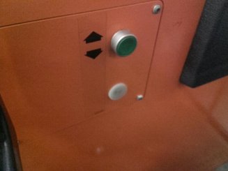 Préparateur de commandes à nacelle élevable OMG 602