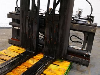 Mono multi fourches 2 palettes Caterpillar 4000
