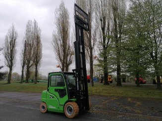 Chariot élévateur frontal 4 roues Hangcha XC50i-500