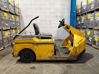 Tracteur de remorquage Charlatte TE206 - 2