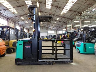 Préparateur de commandes à nacelle élevable Caterpillar NOH10N - 1