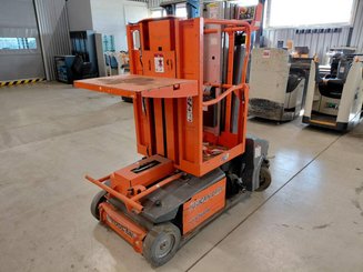 Nacelle à mât vertical JLG TOUCAN DUO