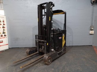 Chariot à mât rétractable Caterpillar NR16N2 - 1