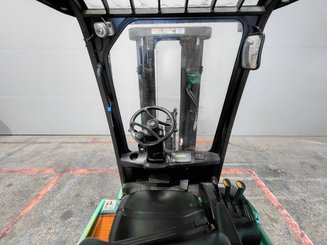 Chariot élévateur frontal 3 roues Yale ERP16 ATF
