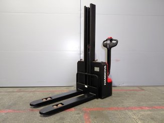 Gerbeur accompagnant Hangcha CDD12-AMC2 