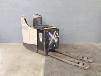 Transpalette porté debout Crown WT3040 2.00 - 8
