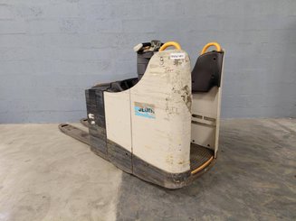 Transpalette porté debout Crown WT3040 2.00 - 4