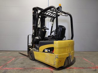 Chariot élévateur frontal 3 roues Caterpillar EP16NT - 2