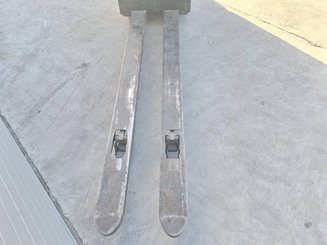 Préparateur de commande au sol Caterpillar N020NE - 13