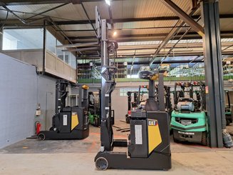 Chariot à mât rétractable Caterpillar NR16N2 - 16