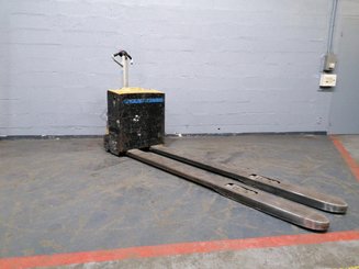 Transpalette accompagnant Caterpillar NPP20N2
