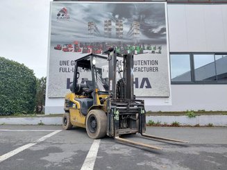 Chariot élévateur frontal 4 roues Caterpillar GP30NTD - 1