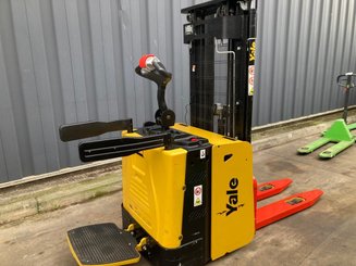 Gerbeur Yale MS12X - 2