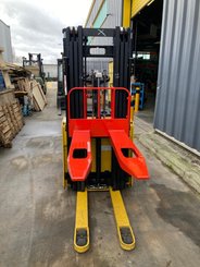 Gerbeur Yale MS12X - 1
