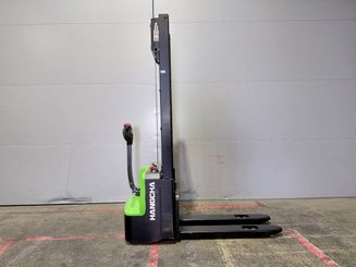Gerbeur accompagnant Hangcha CDD12-AMC2-Li