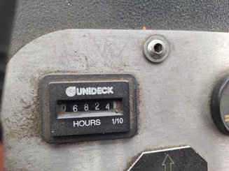 Tracteur de remorquage Charlatte TG225 - 6