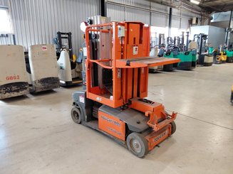Nacelle à mât vertical JLG TOUCAN DUO