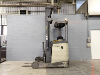 Chariot à mât rétractable Crown ESR 5260