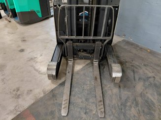 Chariot à mât rétractable Crown ESR 5260