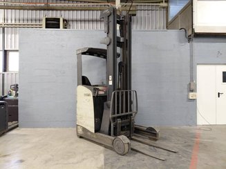 Chariot à mât rétractable Crown ESR 5260
