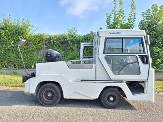 Tracteur de remorquage Charlatte TE225 - 4
