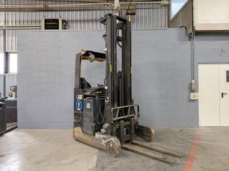 Chariot à mât rétractable Caterpillar NR14N - 1
