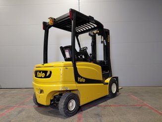 Chariot élévateur électrique Yale ERP35 VL - 4
