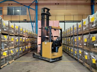 Chariot à mât rétractable Hyster HYR2.0