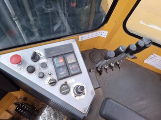 Chariot élévateur latéral multidirectionnel Combilift C8000-15 - 28