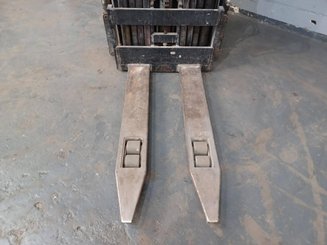 Gerbeur porté debout Caterpillar NSR16N - 7
