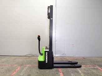 Gerbeur accompagnant Hangcha CDD12-AMC2-Li