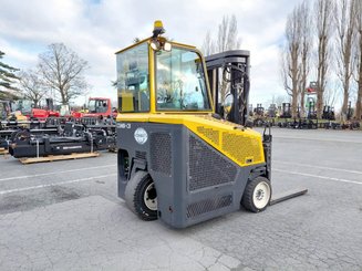 Chariot élévateur latéral multidirectionnel Combilift C4000