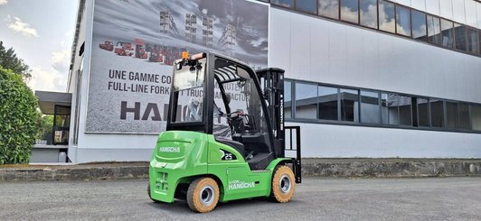 Chariot élévateur frontal 4 roues Hangcha XC25i