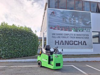 Tracteur de remorquage Hangcha QDD90-XD3i - 1