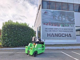 Tracteur de remorquage Hangcha QDD90-XD3i - 4