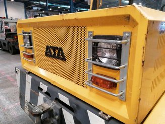 Tracteur de remorquage ATA 5500 LPG - 12