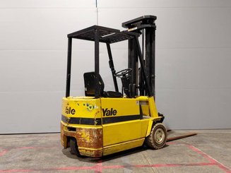 Chariot élévateur électrique Yale ERP15RCF - 4