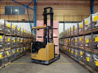 Chariot à mât rétractable Hyster HYR2.0