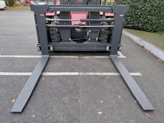 Chariot élévateur frontal 4 roues Kalmar DCG250-12S