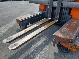 Chariot élévateur latéral multidirectionnel Hubtex DQ40G - 10