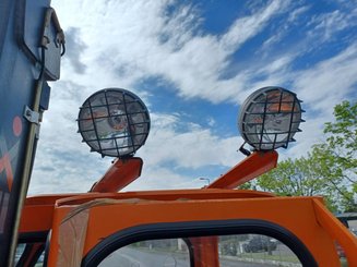 Chariot élévateur latéral multidirectionnel Hubtex DQ40G