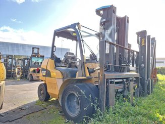 Chariot élévateur frontal 4 roues Caterpillar GP40N - 4