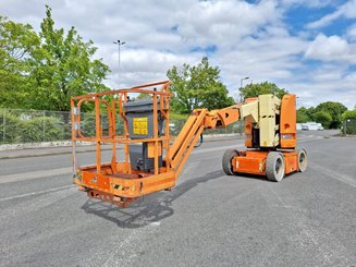 Nacelle articulée JLG E300AJP - 1