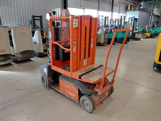 Nacelle à mât vertical JLG TOUCAN DUO