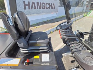 Chariot élévateur frontal 4 roues Hangcha AE30