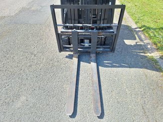 Chariot élévateur frontal 3 roues Hangcha A3W15