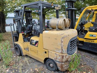 Chariot élévateur frontal 4 roues Caterpillar GC55K - 2