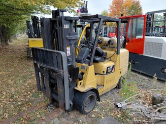 Chariot élévateur frontal 4 roues Caterpillar GC55K - 1